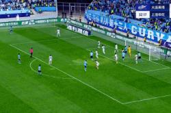 九游娱乐教练-关于上海绿地申花客场小胜重庆当代，保住前四位置的信息