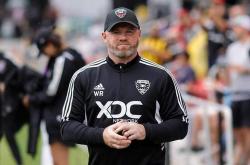 九游娱乐网址-包含曼联传奇球星鲁尼宣布退役，球迷感动不已的词条