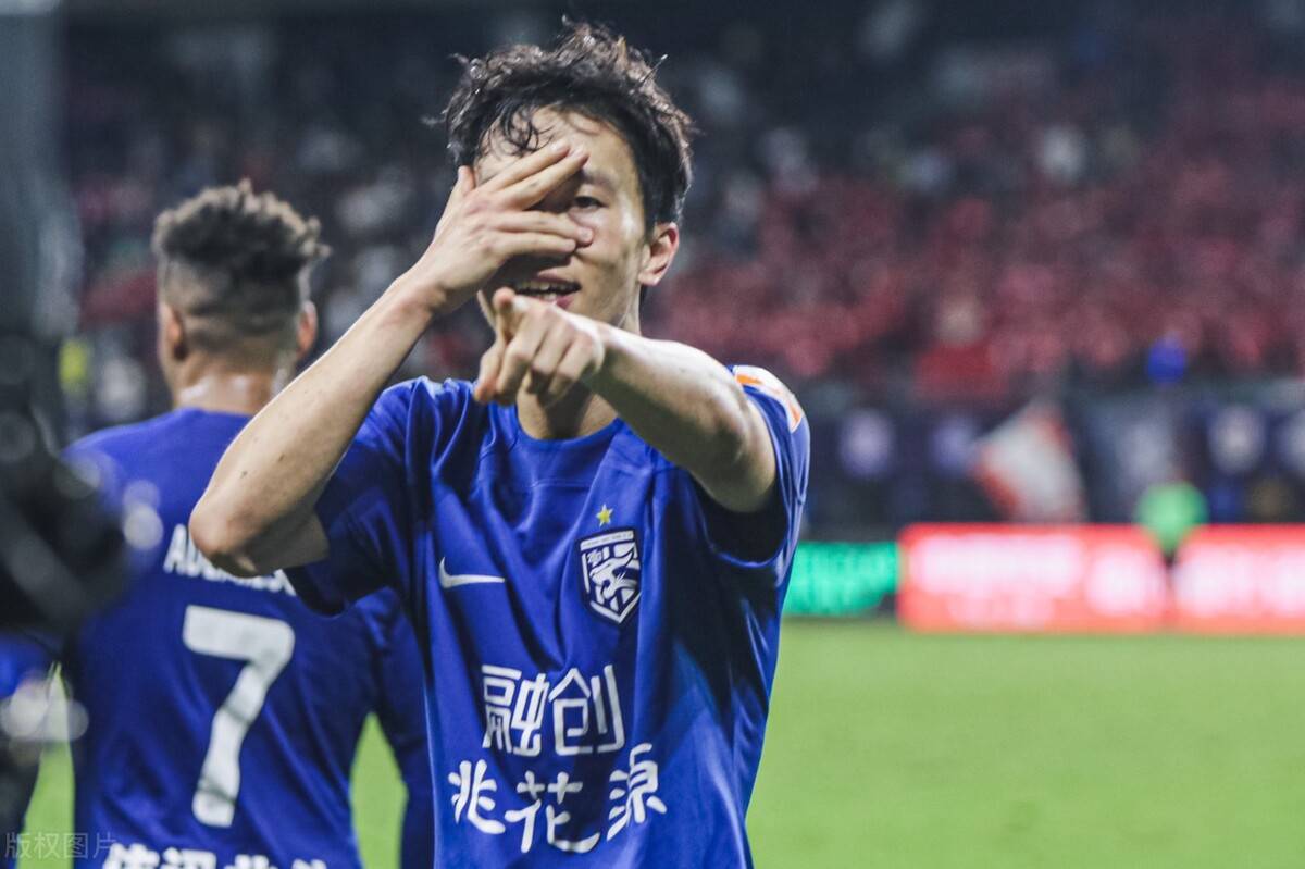 九游娱乐新闻-包含超级杯大战点球鏖战：最终胜负悬念终结的词条