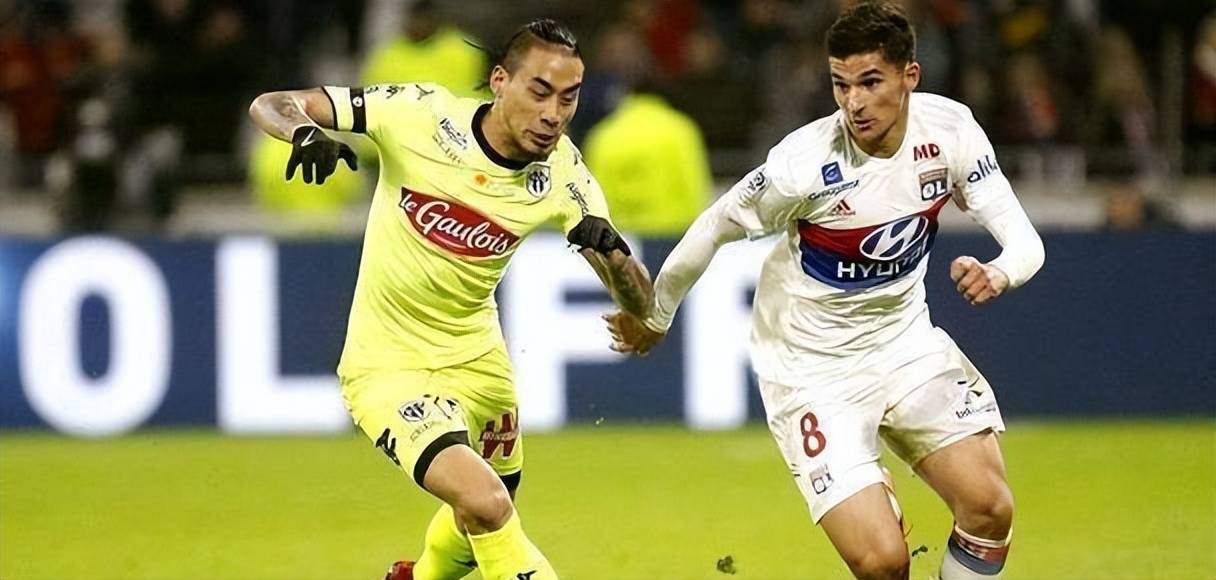 塞维利亚主场连胜,积分榜上升 塞维利亚主场连胜,积分榜上升